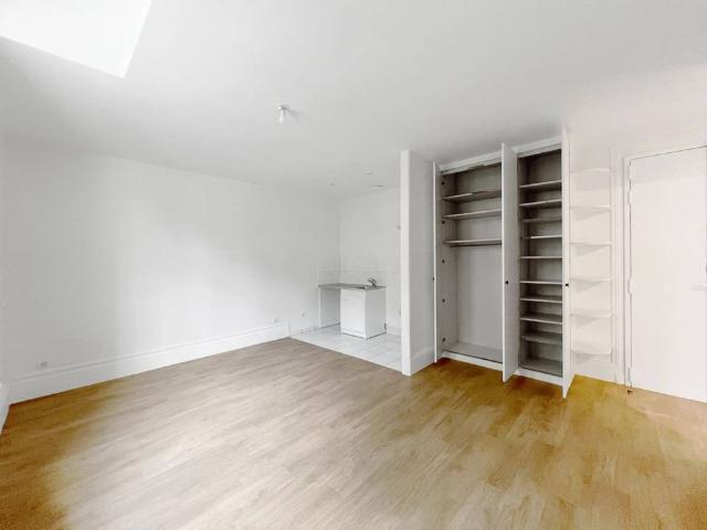Rental Apartment Paris 17th