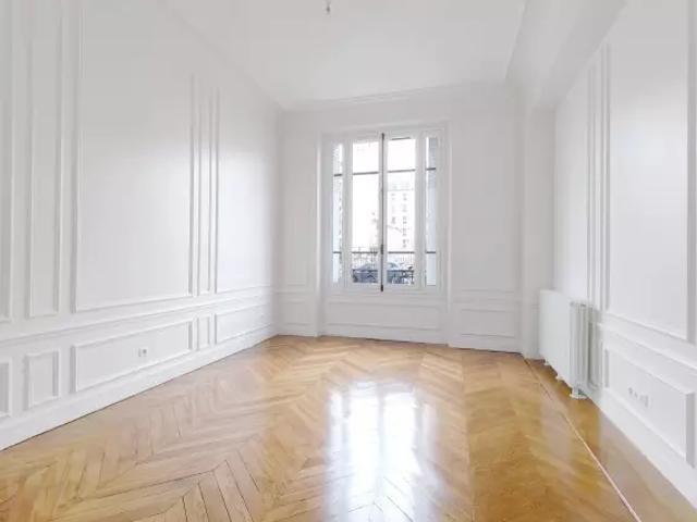 Rental Apartment Paris 17th Batignolles