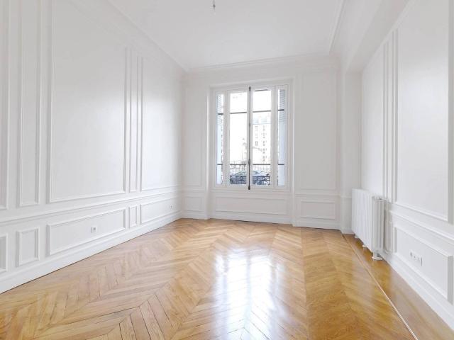 Rental Apartment Paris 17th Batignolles