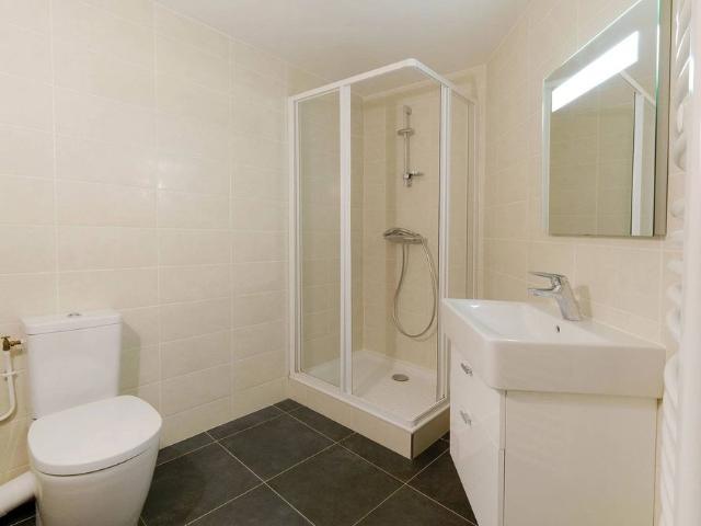 Rental Apartment Paris 17th Batignolles