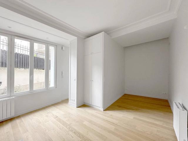 Rental Apartment Paris 17th Plaine Monceau