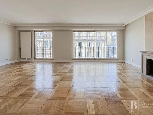 Rental Apartment Paris 17th Plaine Monceau