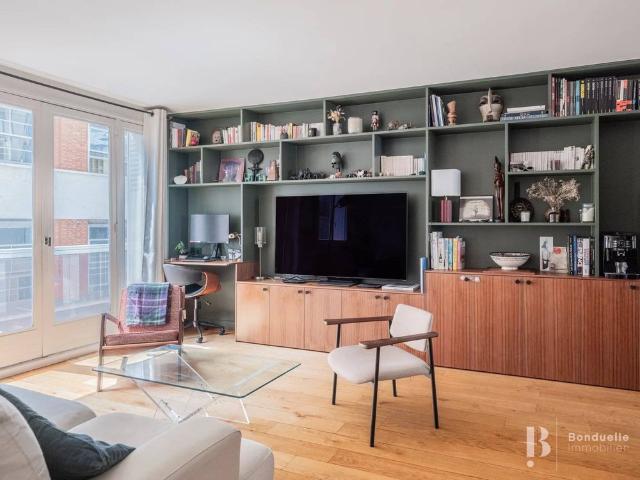 Rental Apartment Paris 18th Clignancourt
