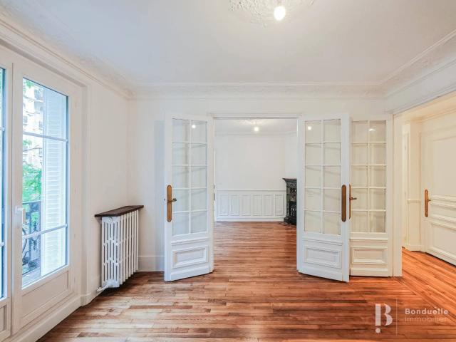 Rental Apartment Paris 13th Maison Blanche
