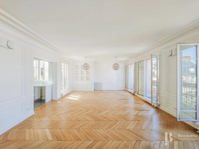 Rental Apartment Paris 1st Halles