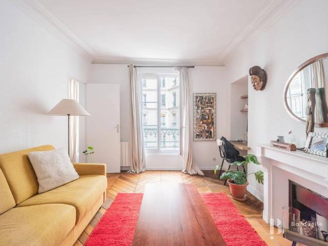 Rental Apartment Paris 3rd Sainte Avoye