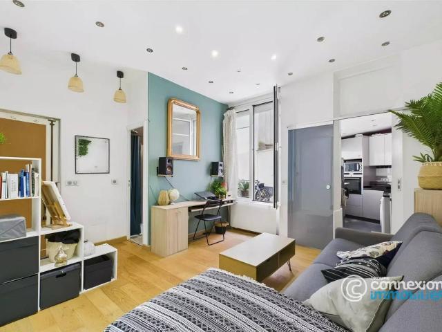 Rental Apartment Paris 9th Rochechouart