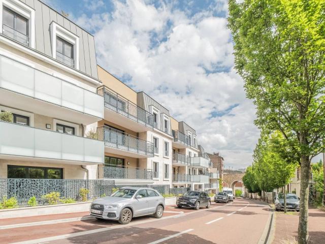 Rental Apartment Saint Cloud Coteaux Bords de Seine