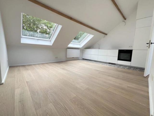 Rental Apartment Uccle 1,100 €/month