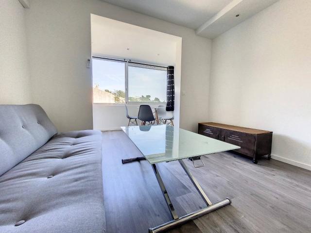 Rental Apartment Villeneuve Loubet Vaugrenier