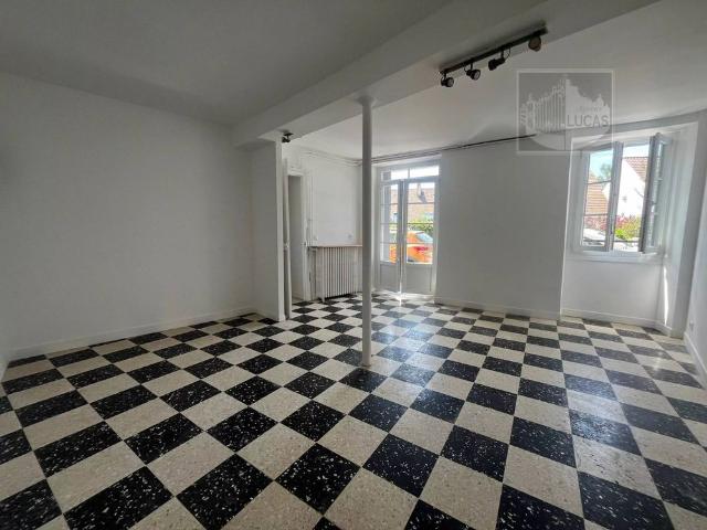 Rental Apartment