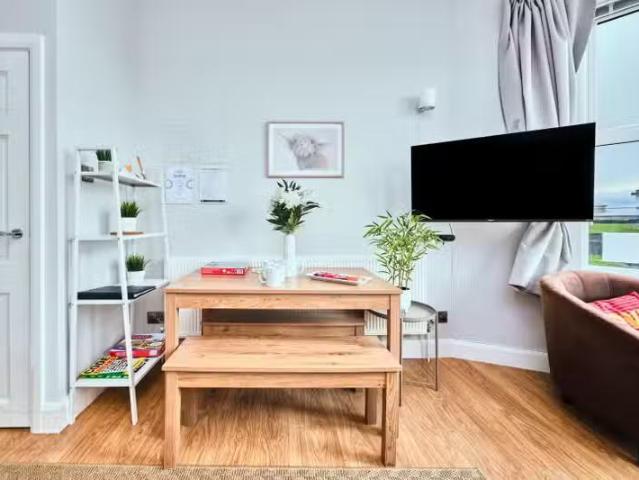 Deal! Dunluce Green from Sept 2025, 46 Eglinton Street