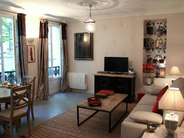 Rental Furnished apartment 1 bedroom 50m² Arts et Metiers Beaubourg
