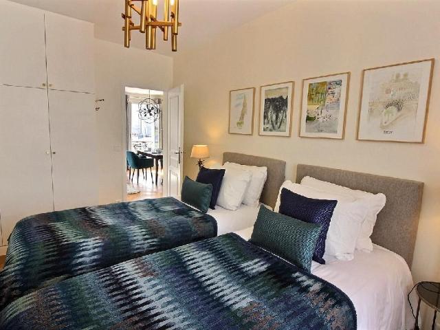 Rental Furnished flat 3 rooms 63m² Champ de Mars, Paris Amsterdam Apartments for Rent