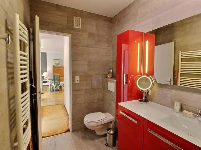 Rental Furnished flat 2 rooms 55 m² Etoile Trocadéro 75116 Paris, Paris Amsterdam Apartments for Rent