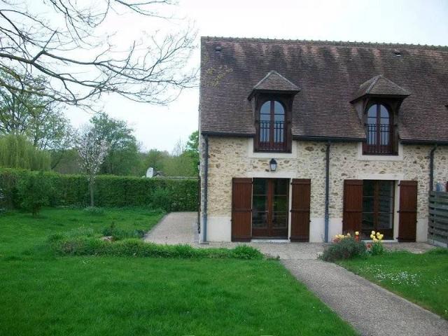 Rental House Favières