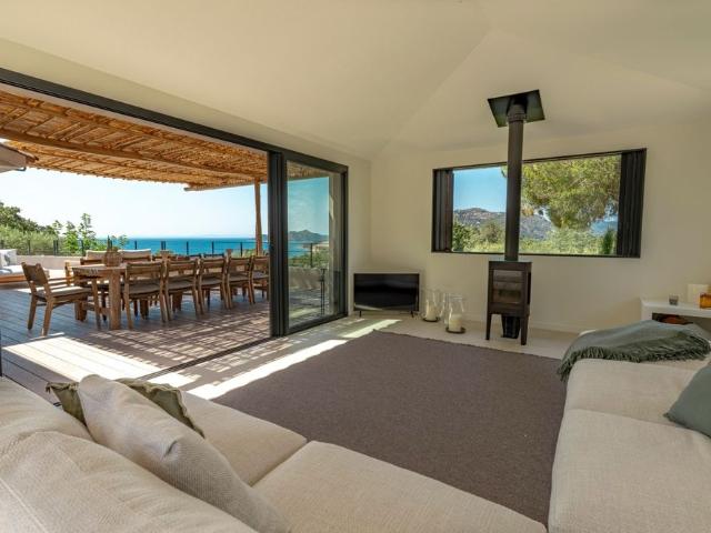 Rental House Porto Vecchio 8 Rooms 230 m²