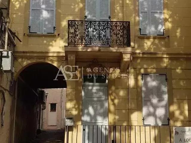 Rental house Rousset, 7 rooms, 5 bedrooms, 160 m², €1,810 / Month Fees included