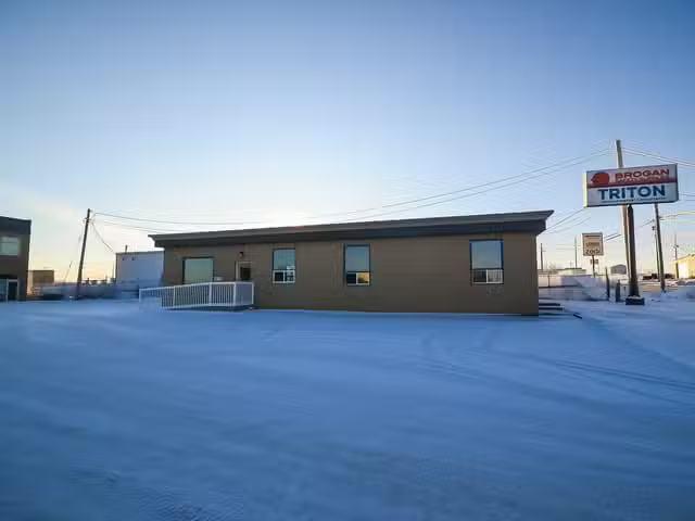 Just in! Office for lease in Fort St. John, Fort St. John, 861.
