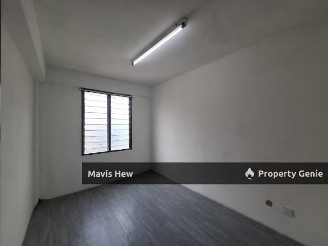 Rental: Low Cost Flat @Desa Tebrau, 3B2B, Partial Furnished