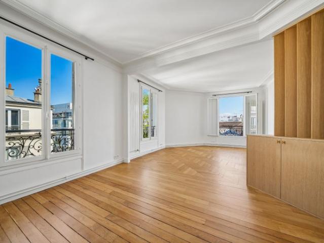 Rental Luxury apartment Neuilly sur Seine 3 Rooms 82 m²