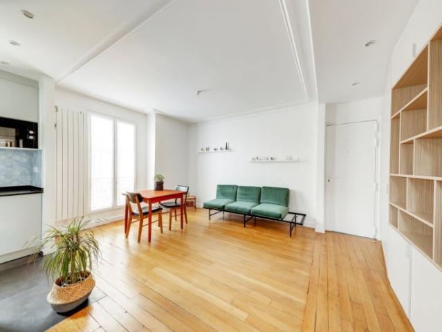 Rental Luxury apartment Paris 17 2 Rooms 37 m²
