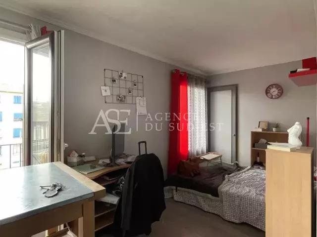 Rental studio Aix en Provence, 1 room, 21.22 m², €666 / Month Fees included