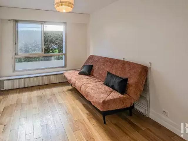 Rental Studio Paris 8th Faubourg du Roule