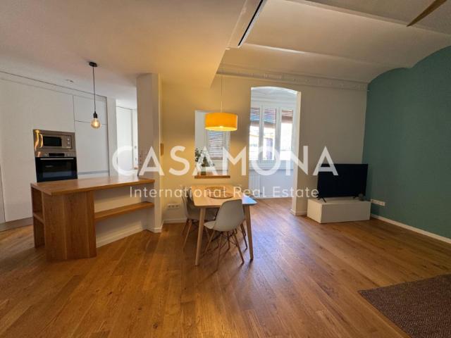 RENTED Amazing Spacious flat with Balcony and Luxurous Catalan Style