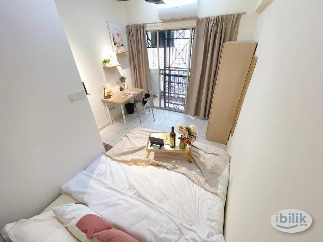 Renting out middle room at Pelangi Damansara apartment block D