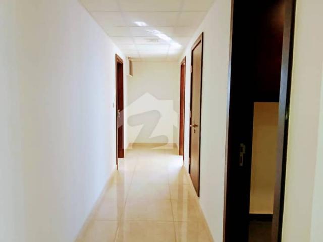Renting A Prime Location Flat In Emaar Pearl Towers?