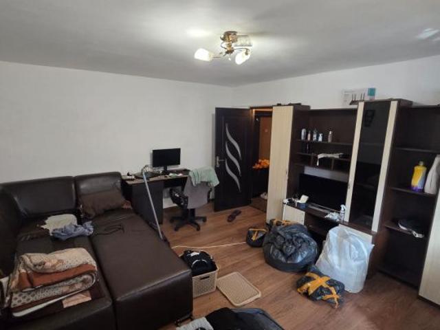 Renting apartment 2 rooms BRD train station