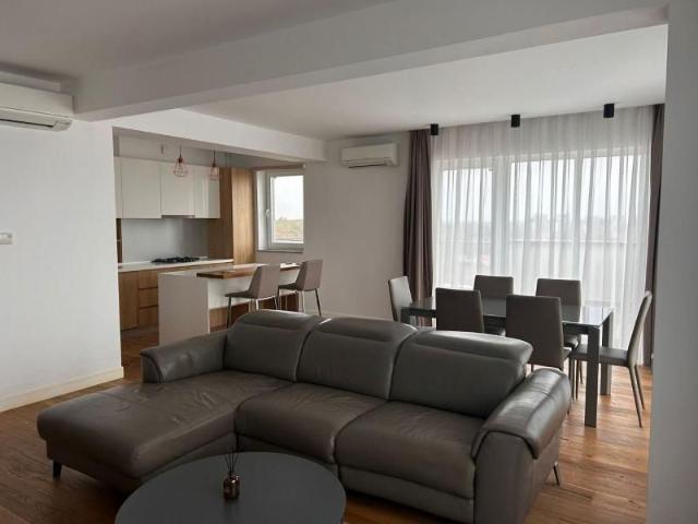 Renting Bucharest | 3 room penthouse | New Point Pipera | 2 parking spaces