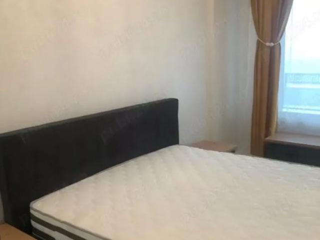 Renting 2 rooms in new block, Copou Royal Town