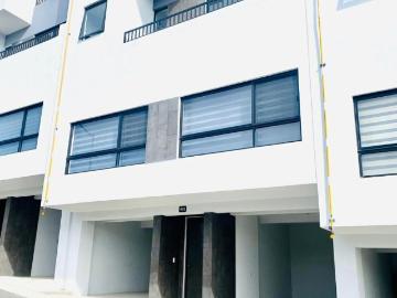 RENTO TOWNHOUSE A MINUTOS DE LINEA SENTRI TIJUANA SAN YSIDRO AEROPUERTO Y OTAY
