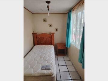 Rento cuarto pequeño amueblado, en casa de Roomies lugar céntrico incluye servicios