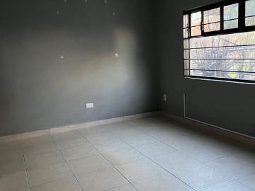 Rento oficina 1er piso