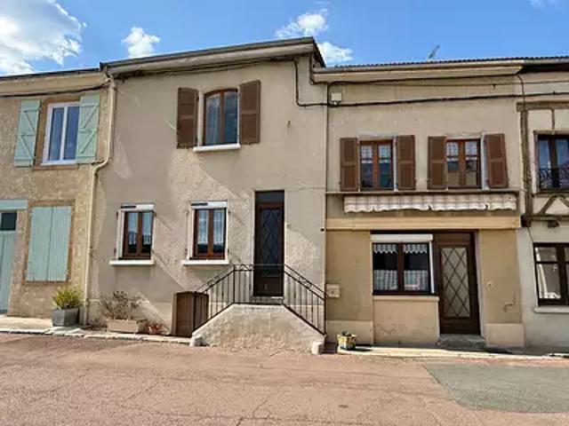 Renaison 42370 Achat / Vente maison 6 pièces t6 au dernier étage