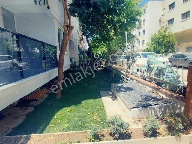 Ren'den Çamlıkta İçi Full Yaılı Köşe 3+1 Satılık Daire