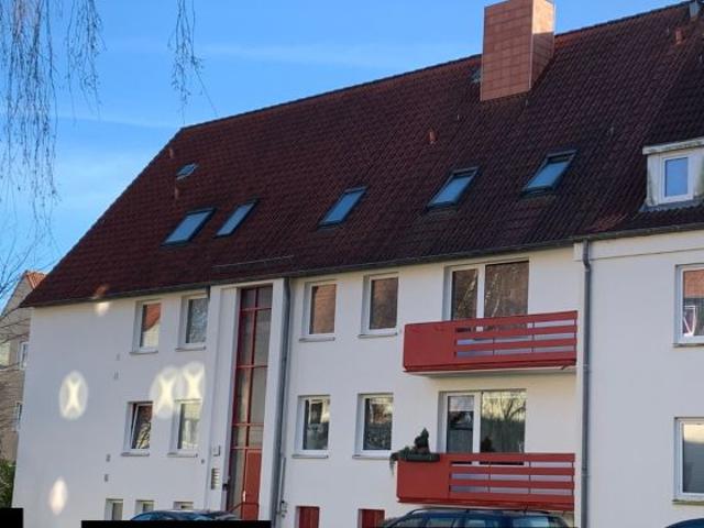 RENDITEOBJEKT! Mehrfamilienhaus mit 7 Wohneinheiten in 24837 Schleswig zu verkaufen