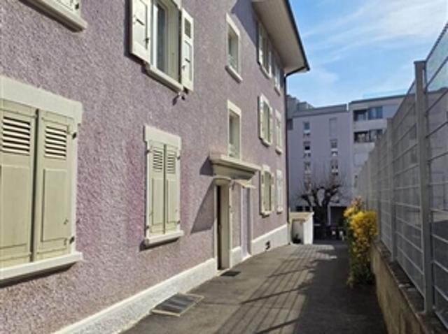 Renditeobjekt in Lausanne – 8 vermietete Wohnungen + Potenzial für Aufstockung
