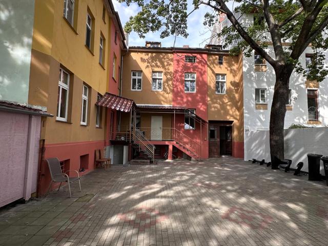 Renditeobjekt: Zentrales Mehrfamilienhaus in Berlin Lichtenberg