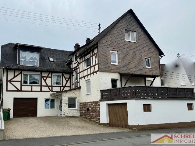Renidtestarkes Mehrfamilienhaus in Biedenkopf Wallau zu verkaufen