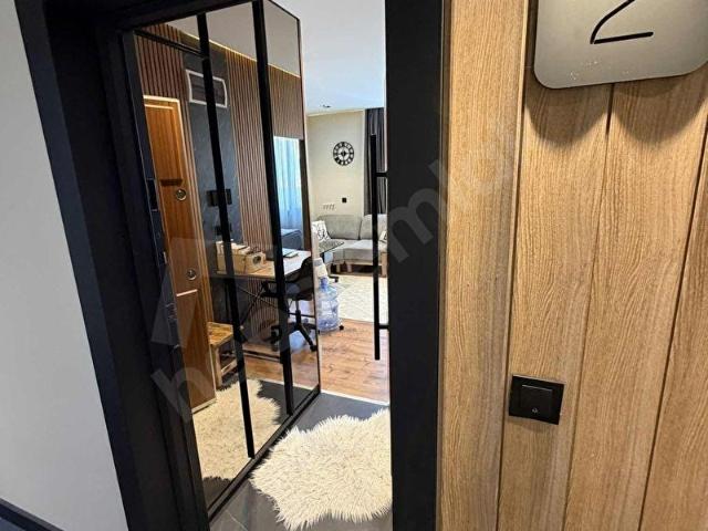 renix AçıkKapalı Havuzlu Lüks Sitede Eşyalı Kiralık 1+1 Daire