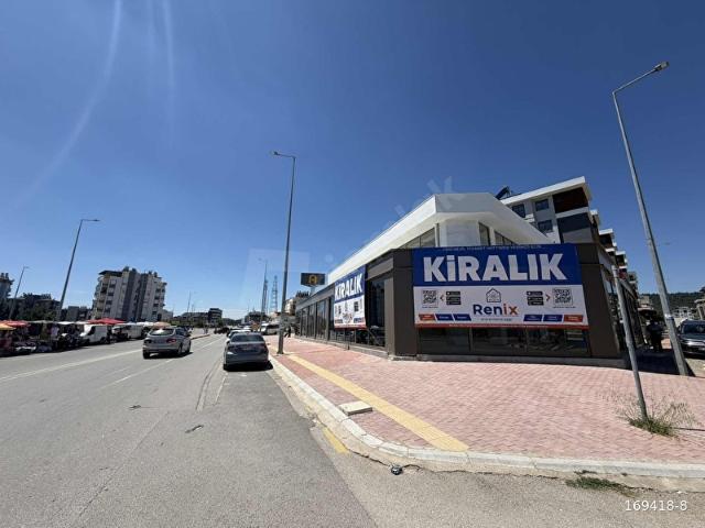 renix.app Cadde Üstü Pazar Karşısı 210 M2 Kiralık Dükkan