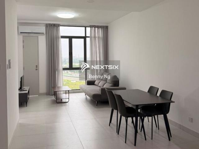 Renna Residence