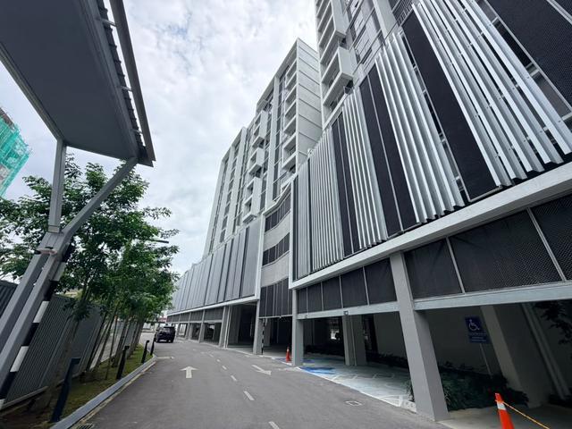 Renna residence 2 bedroom 784 sqft fully furnished level 9 unit