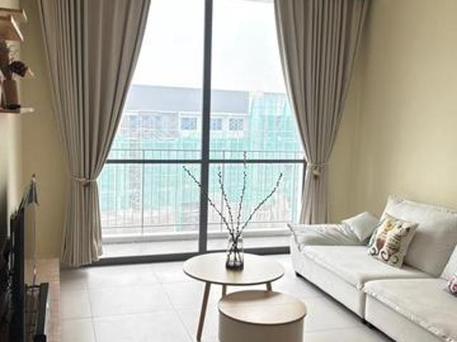 RENNA RESIDENCE KUCHING APARTMENTCONDOMINIUM FOr RENT NORTHBANK