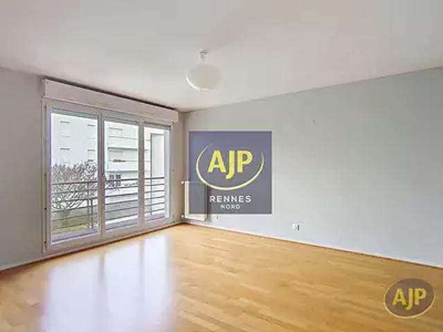 Rennes 35000 Achat / Vente appartement 3 pièces t3 au dernier étage cave