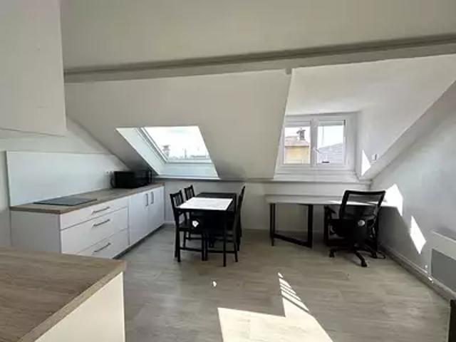 Rennes 35000 Achat / Vente appartement 1 pièce t1 au dernier étage cave